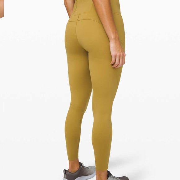 Lululemon grape leaf legging fast and free - Picture 4 of 6